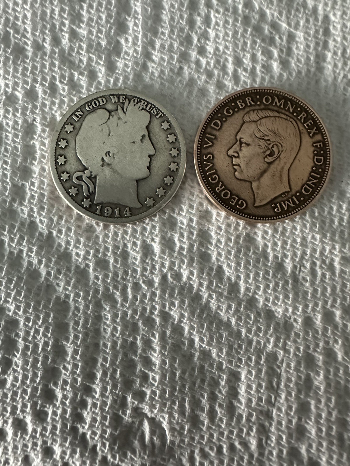 Copper / Silver coin magic Trick Made With Real Barber silver Half dollar. Copper / Silver coin magic Trick Made With Real Barber silver Half dollar.