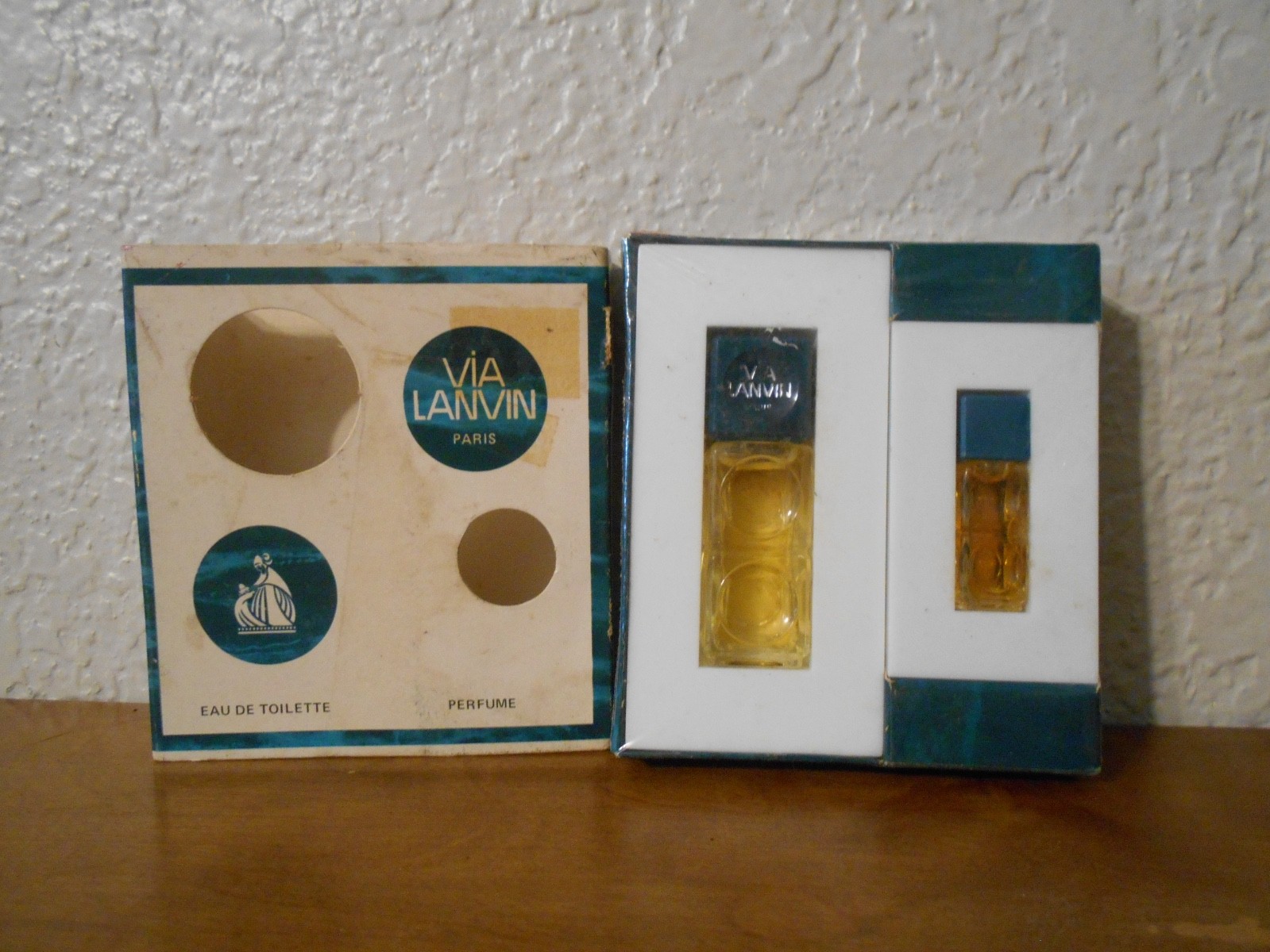 Vintage Via Lanvin Paris Mini Miniature Perfume Bottle 0.25oz New in Box Vintage Via Lanvin Paris Mini Miniature Perfume Bottle 0.25oz New in Box