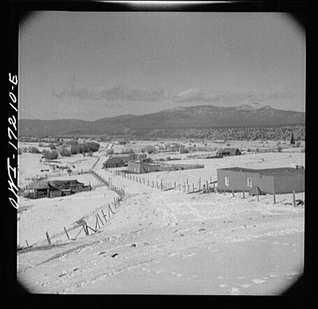 Photo:Penasco New Mexico 1910s Valley of Penasco Snowy Mountain View