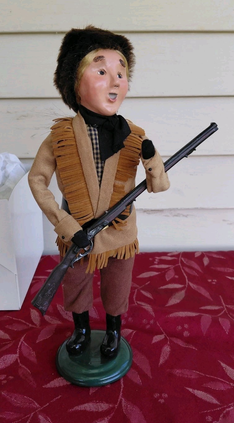 Byers Choice Carolers Frontier Man  Rare