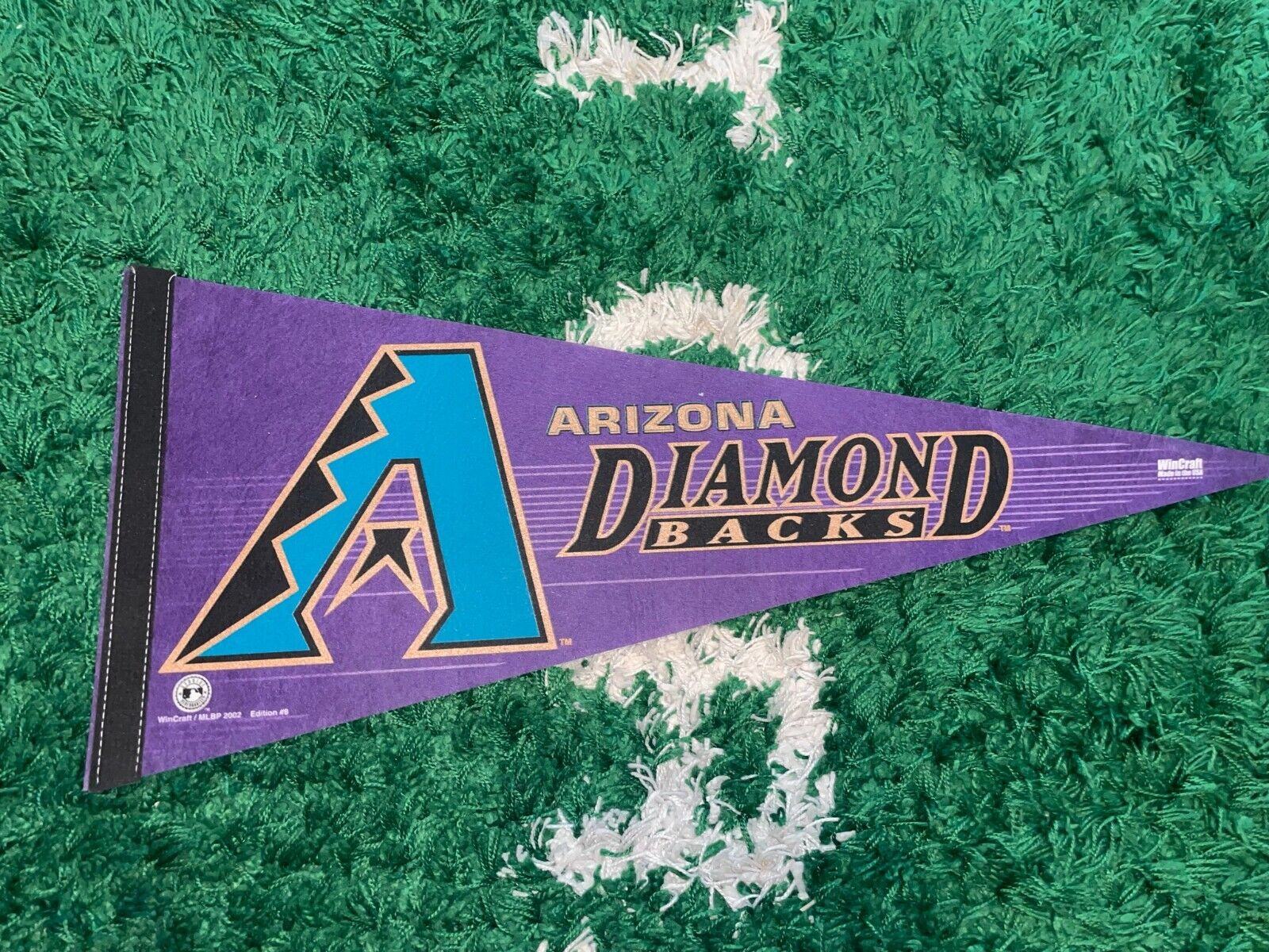 2002 MLB Arizona Diamond Backs Baseball Purple Pennant Flag 2000s