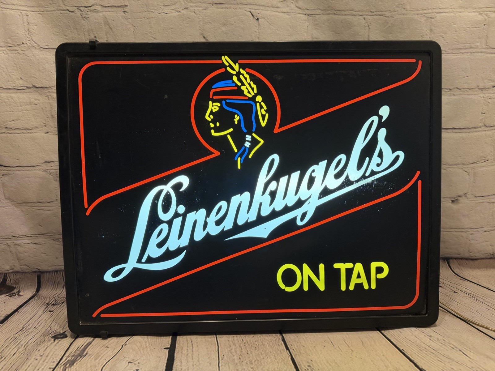 Vintage Leinenkugel\'s Beer Lighted Sign On Tap Chippewa Falls WI Indian Maiden Vintage Leinenkugel\'s Beer Lighted Sign On Tap Chippewa Falls WI Indian Maiden