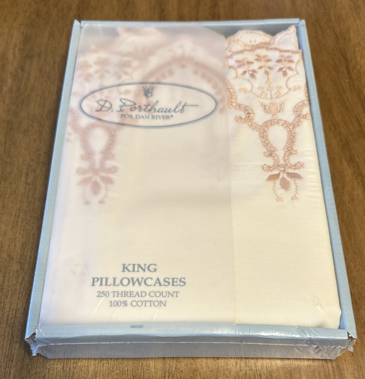 Pair Vintage D Porthault/Dan Rivers Cream KING Pillowcases Embroidered Pair Vintage D Porthault/Dan Rivers Cream KING Pillowcases Embroidered