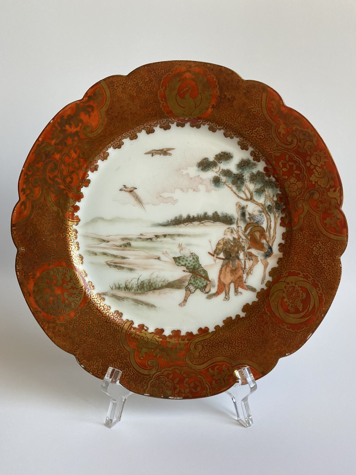 Antique Japanese KUTANI Hand Painted Hunting Scene Plate 9”D ~RARE~ Antique Japanese KUTANI Hand Painted Hunting Scene Plate 9”D ~RARE~