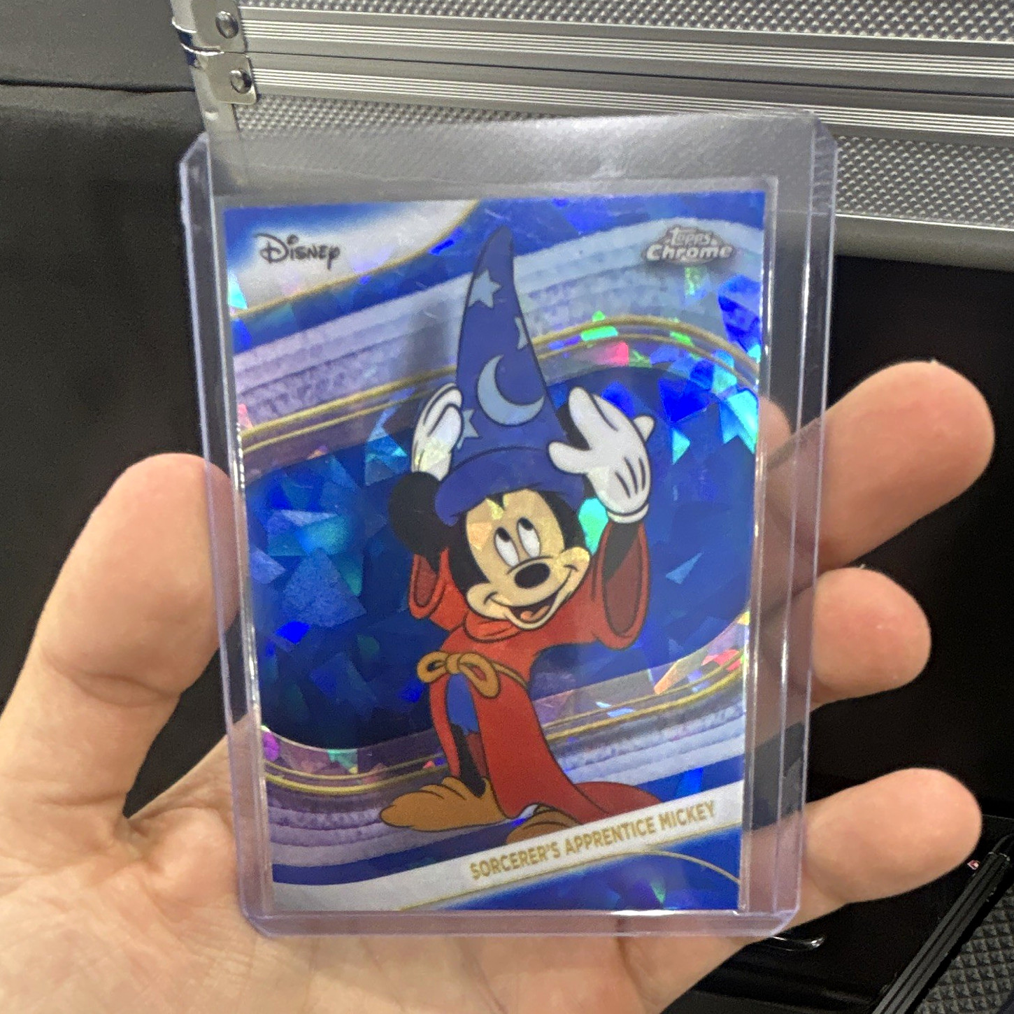 Topps 2025 Topps Chrome Disney Mickey Sorcerer's Apprentice #190 sapphire Topps 2025 Topps Chrome Disney Mickey Sorcerer's Apprentice #190 sapphire