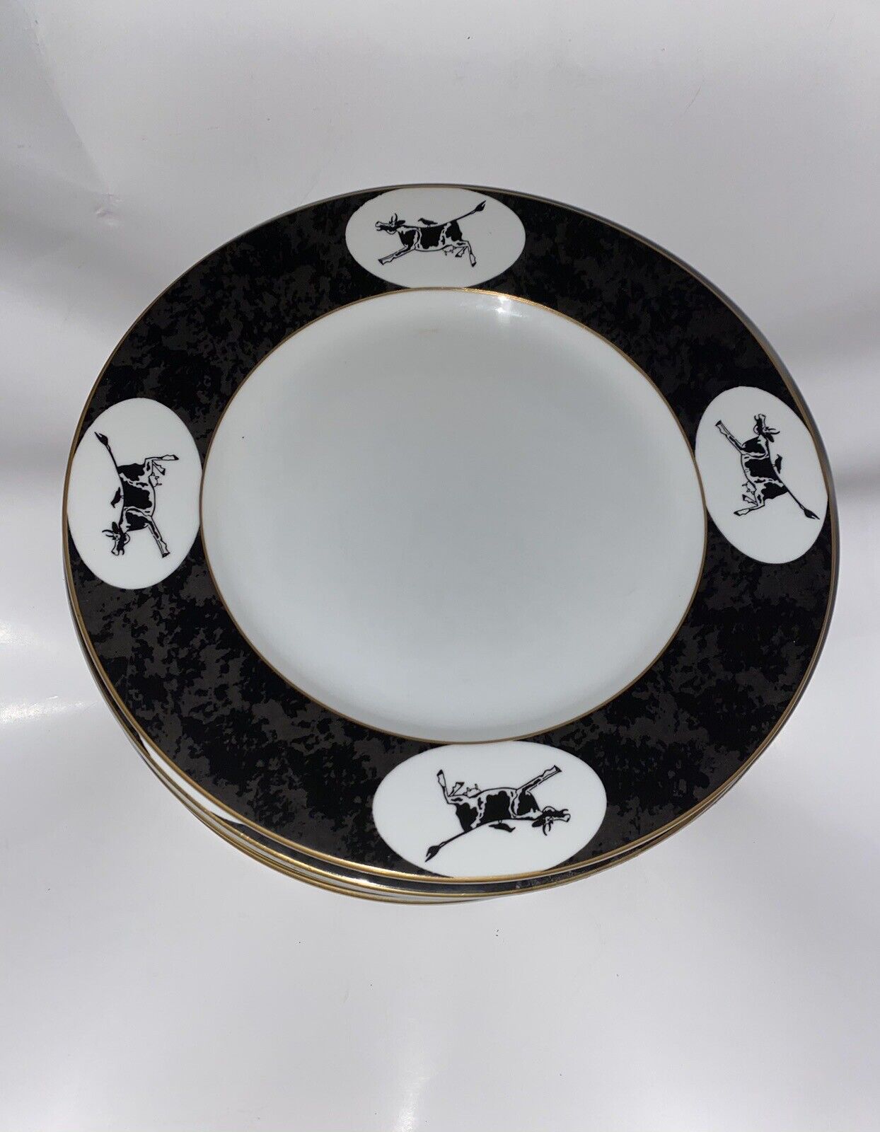 Woodmere New Castle PA Dinner Plates  12” Cow  Pattern Plate Set- (8)