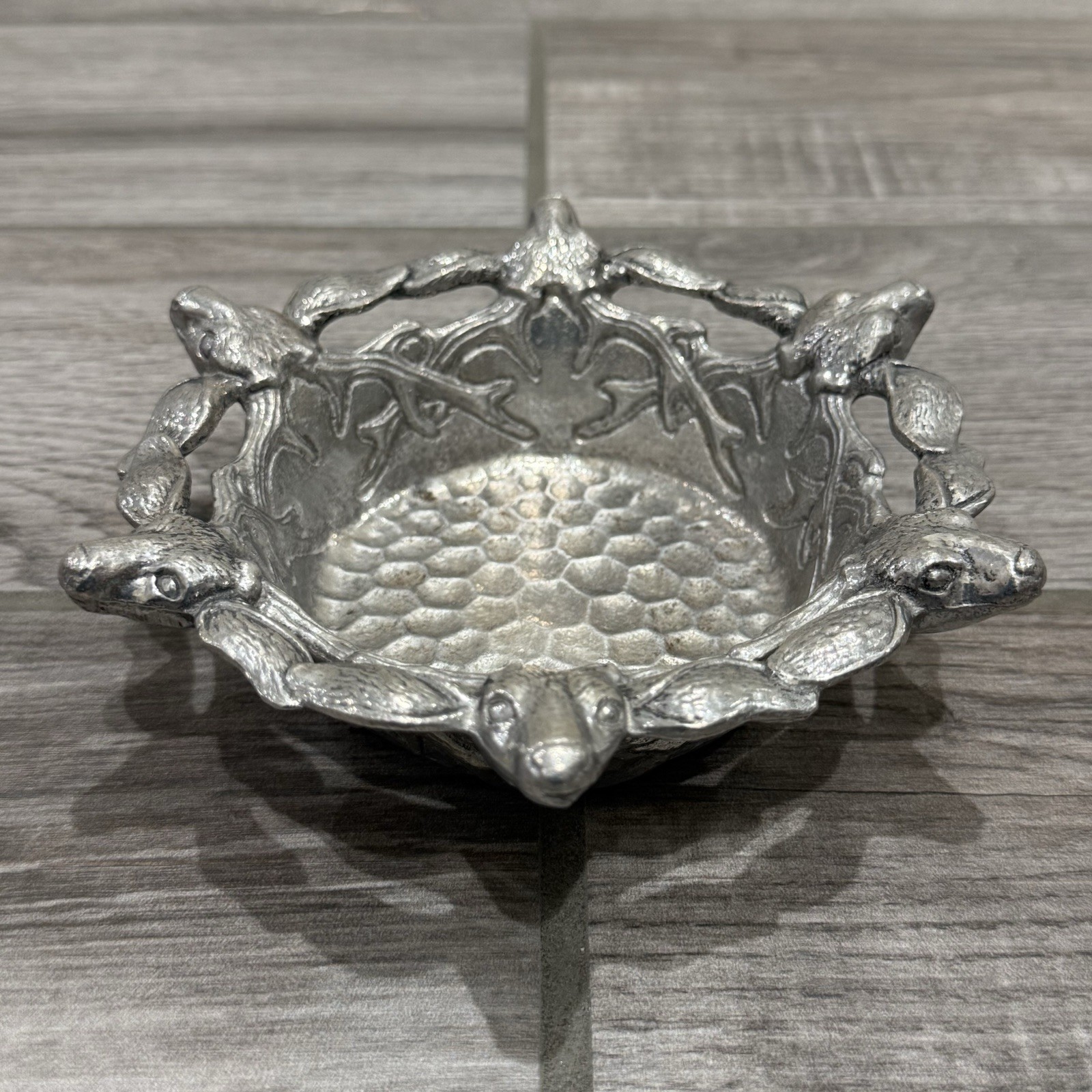 Arthur Court - Vintage Deer Heads Wine Bottle Coaster Bowl Cast Aluminum, 7” Arthur Court - Vintage Deer Heads Wine Bottle Coaster Bowl Cast Aluminum, 7”
