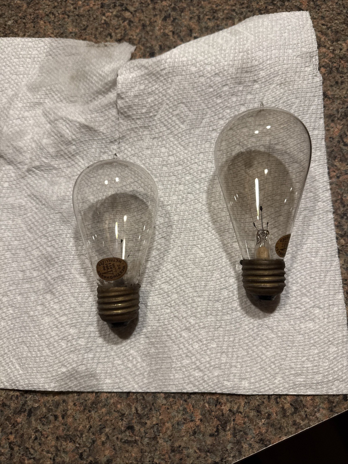 Vintage Westinghouse Lightbulb lot of 2 Working condition