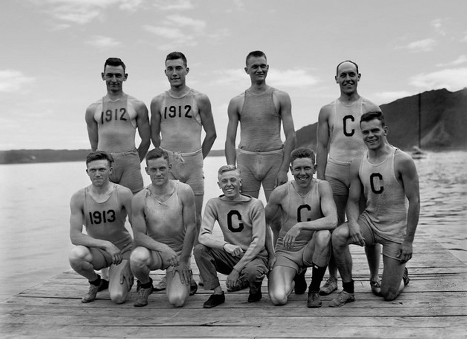 1911 CORNELL CREW ROWING TEAM 8.5 X 11 Photo 1911 CORNELL CREW ROWING TEAM 8.5 X 11 Photo