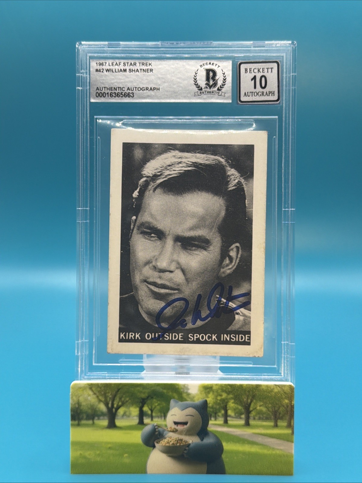 William Shatner Autographed/Signed 1967 Leaf Trading Card Beckett #42 William Shatner Autographed/Signed 1967 Leaf Trading Card Beckett #42