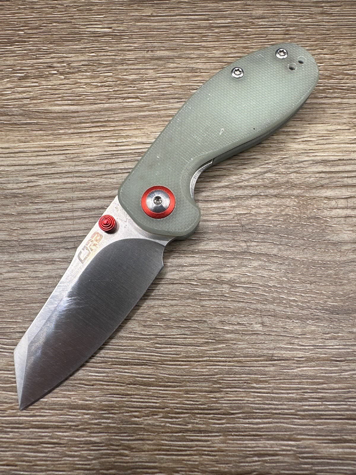 CJRB Maileah J1918 Swaggs Natural Jade G10 Red Accents AR-RPM9 Folder Used