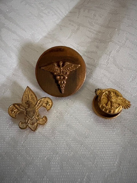 3 Vintage Pins Lot – BSA Boy Scout Fleur‑de‑Lis, Medical Caduceus, Veteran Eagle 3 Vintage Pins Lot – BSA Boy Scout Fleur‑de‑Lis, Medical Caduceus, Veteran Eagle