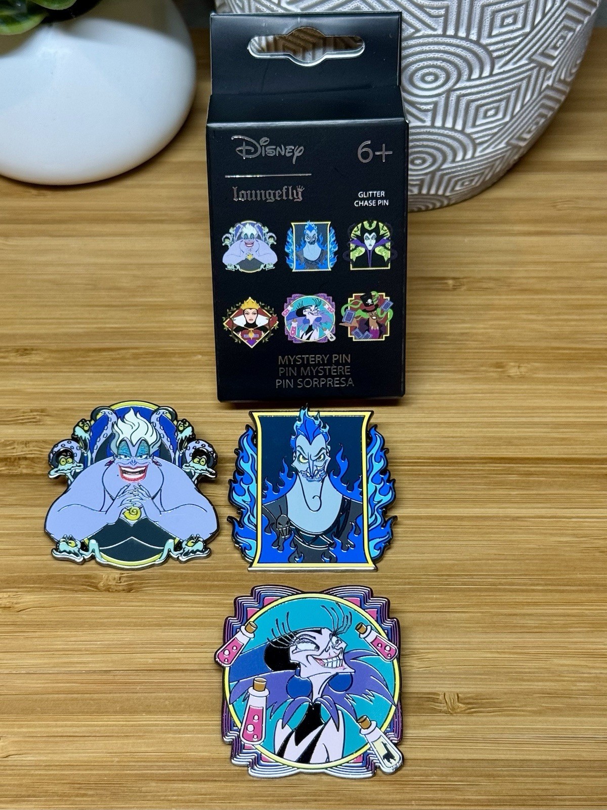 Loungefly Disney Villains Portraits Blind Box Enamel Pin - You Choose Loungefly Disney Villains Portraits Blind Box Enamel Pin - You Choose