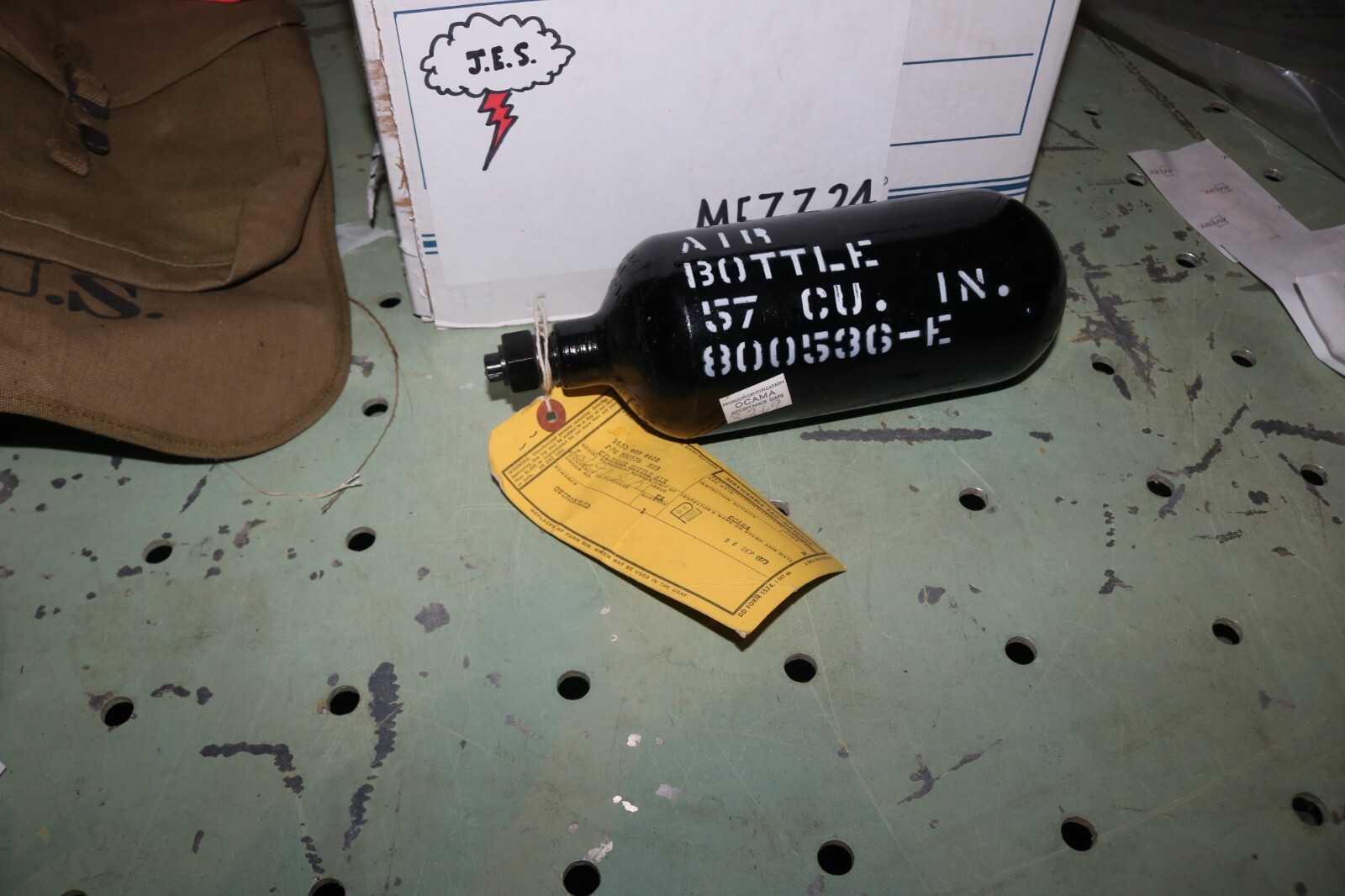 Vintage USAF pneumatic accumulator bottle PN 800536-e 57 cu. inch Vintage USAF pneumatic accumulator bottle PN 800536-e 57 cu. inch