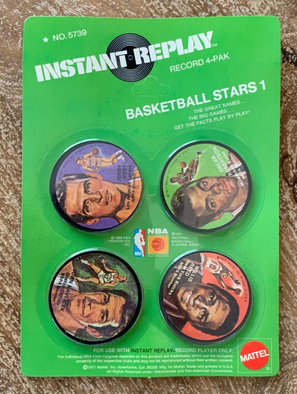 1971 Mattel Instant Replay Basketball Stars 1 Unopened Pack “NEW” West~Havlicek