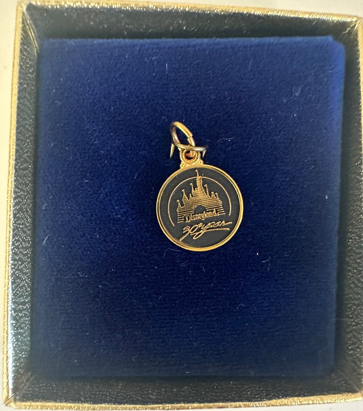 Vintage 1985 Disneyland 30th Anniversary Castle Charm NIB Black Gold Box Tag WDP Vintage 1985 Disneyland 30th Anniversary Castle Charm NIB Black Gold Box Tag WDP
