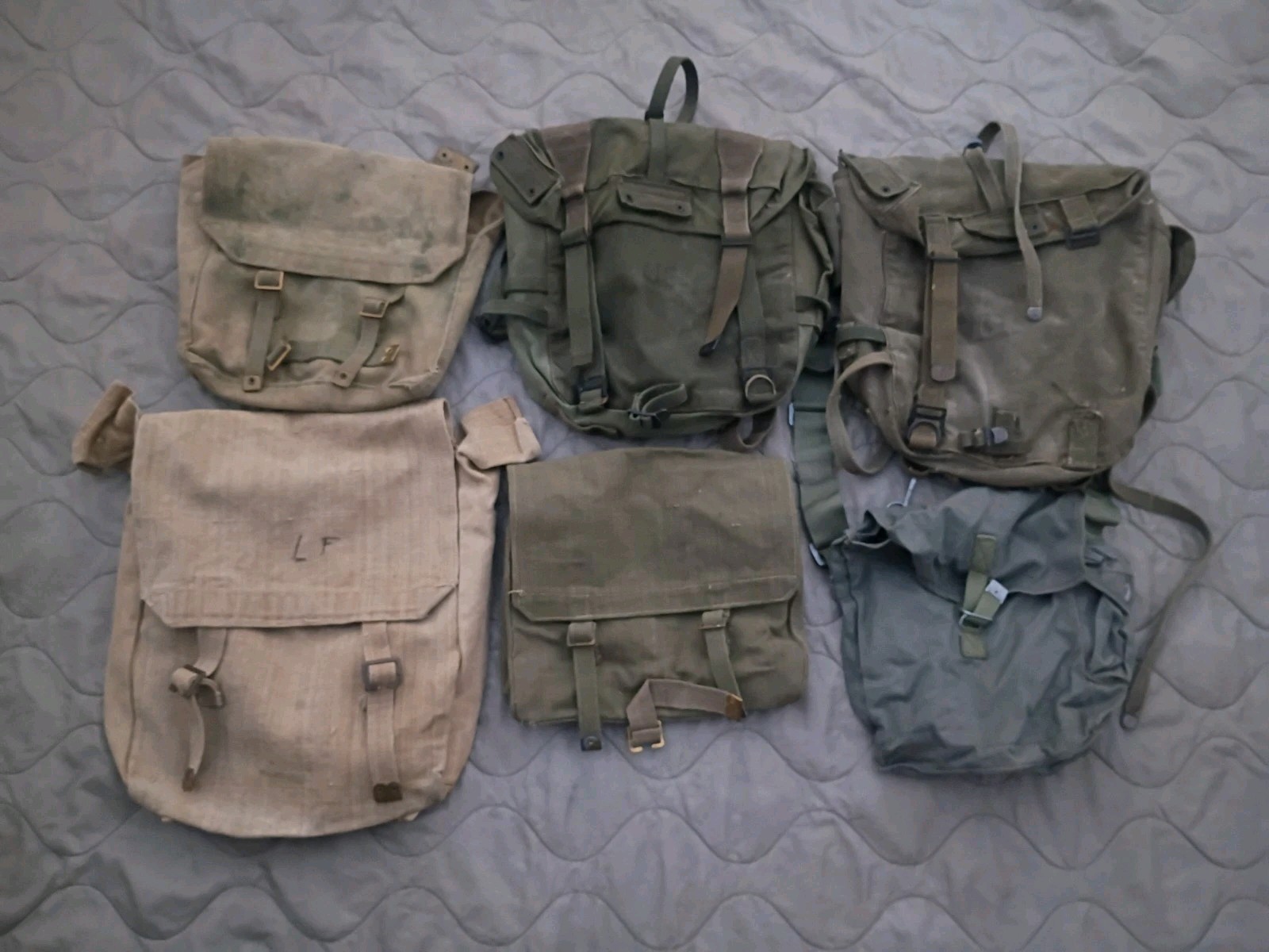 Vintage U.S. & British Military Surplus Lot of 6 Canvas Bags Vintage U.S. & British Military Surplus Lot of 6 Canvas Bags