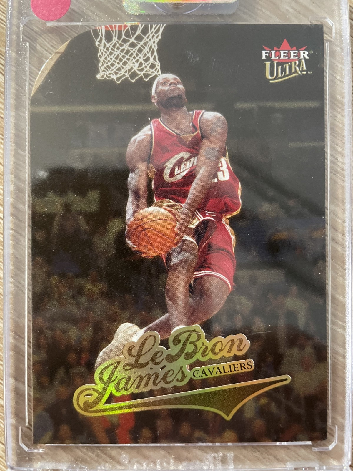 2004-05 Fleer Ultra - LeBron James #114 Gold Medallion