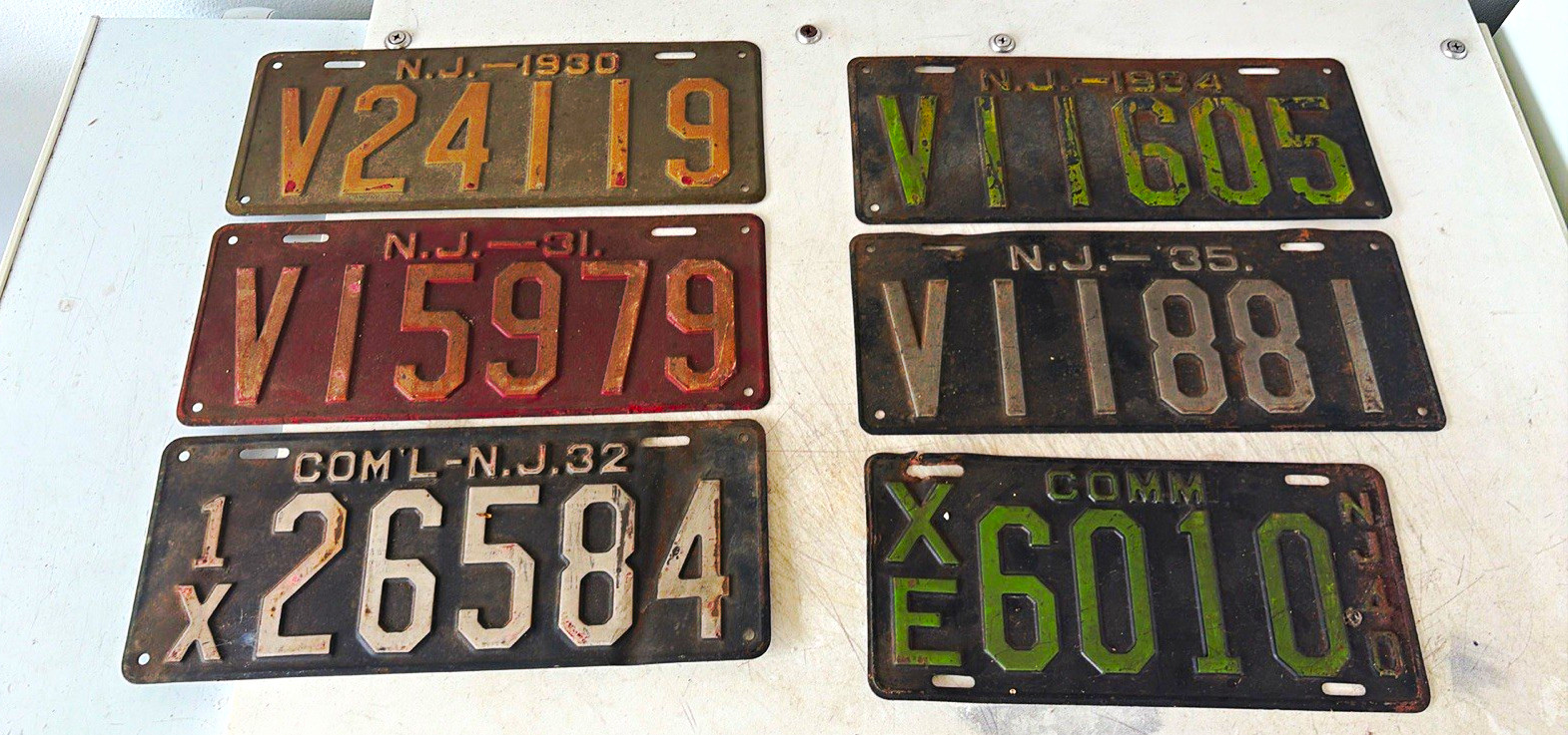 Lot of 6 Vintage New Jersey License Plates (NJ) 1930 1931 1932 1934 1935 1940. Lot of 6 Vintage New Jersey License Plates (NJ) 1930 1931 1932 1934 1935 1940.