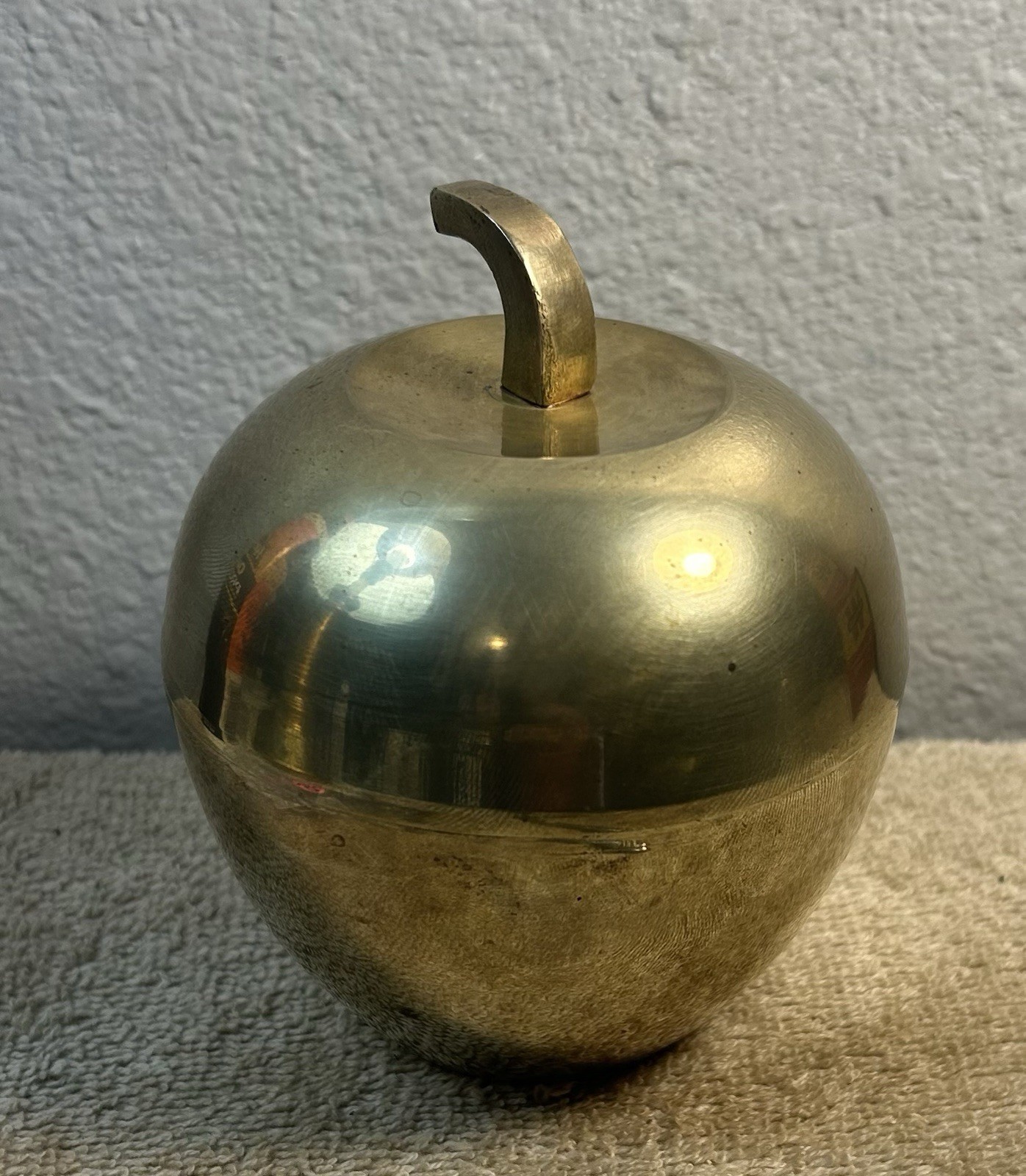 Vintage Mid Century Modern Solid Brass Apple Trinket Box Made In India 5” MCM Vintage Mid Century Modern Solid Brass Apple Trinket Box Made In India 5” MCM