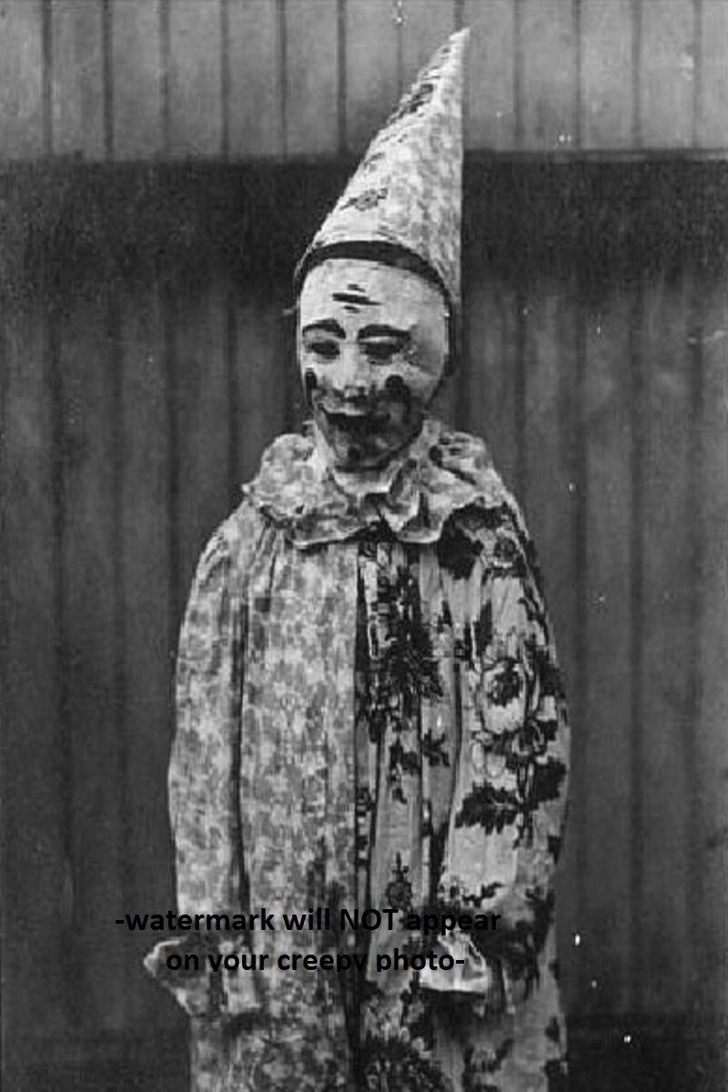 Scary Vintage Creepy Clown PHOTO Circus Freak Strange Odd Halloween Costume Scary Vintage Creepy Clown PHOTO Circus Freak Strange Odd Halloween Costume