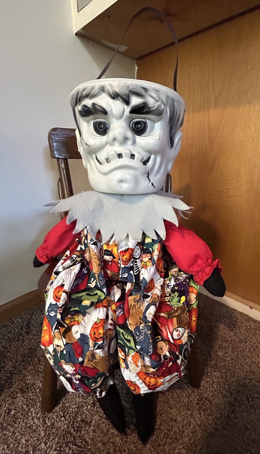 VTG Halloween Frankenstein Head Blow Mold Candy Bucket Shelf Sitter Handmade