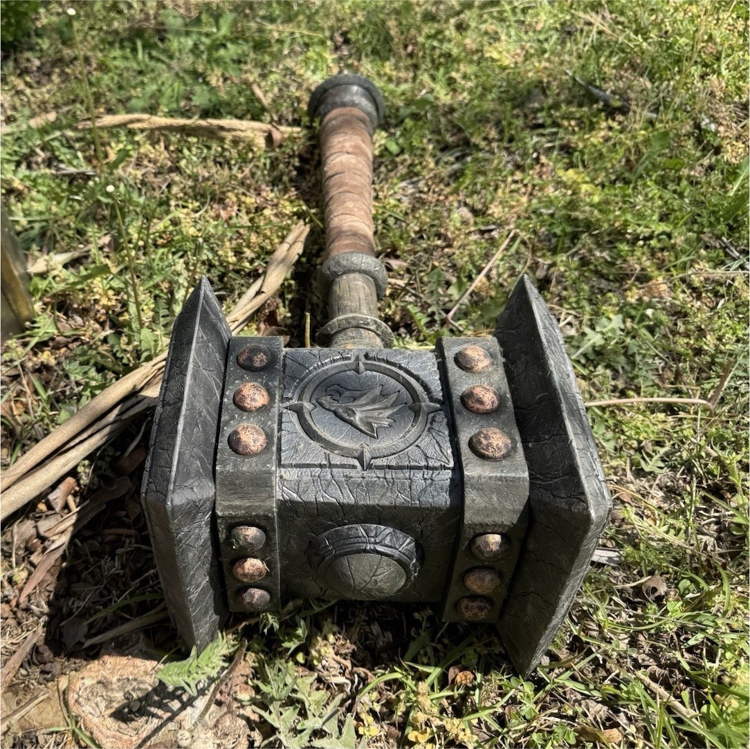 World of Warcraft officially licensed Doom hammer replica. Metal. Not plastic. World of Warcraft officially licensed Doom hammer replica. Metal. Not plastic.