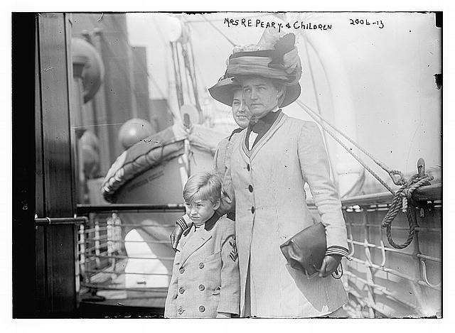 Mrs. R.E. Peary & son,Josephine Cecilia Diebitsch Peary,arctic explorer,child