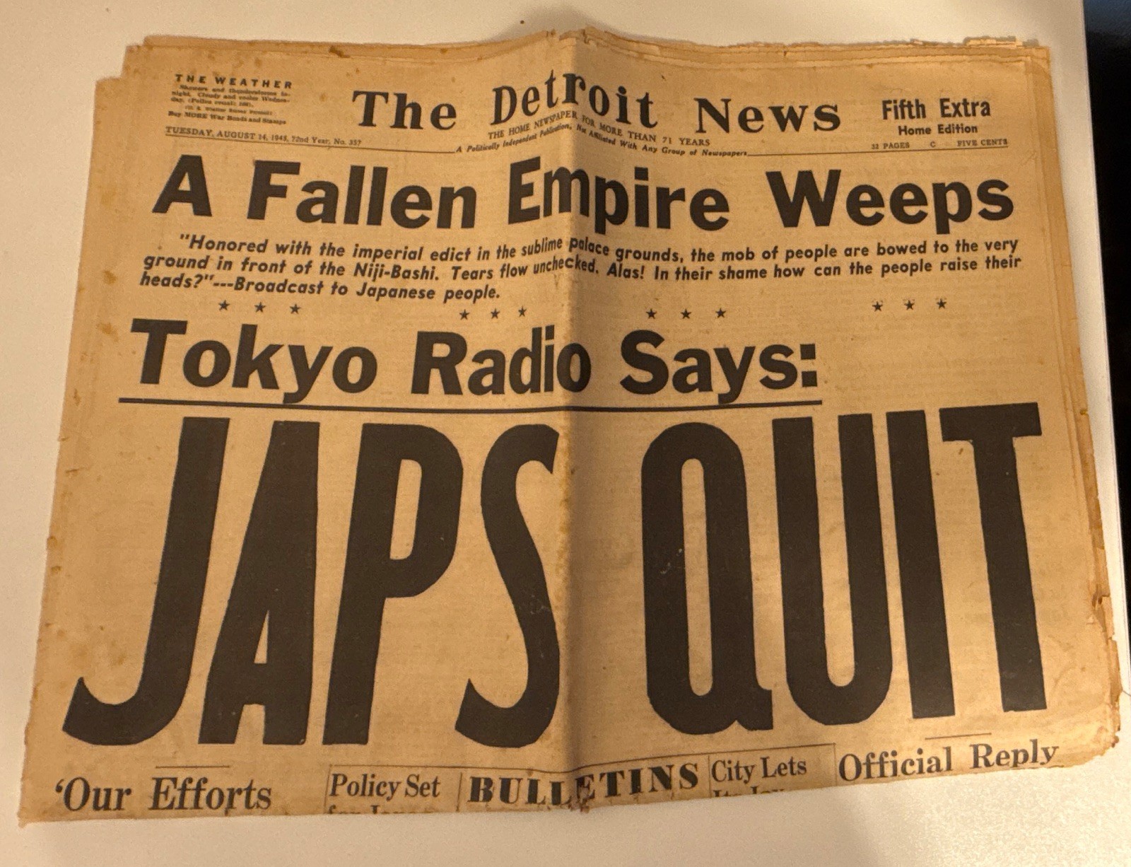 1945 Detroit News JAPS QUIT WWII Japan Surrenders V-J Day Aug 14 Newspaper 1945 Detroit News JAPS QUIT WWII Japan Surrenders V-J Day Aug 14 Newspaper