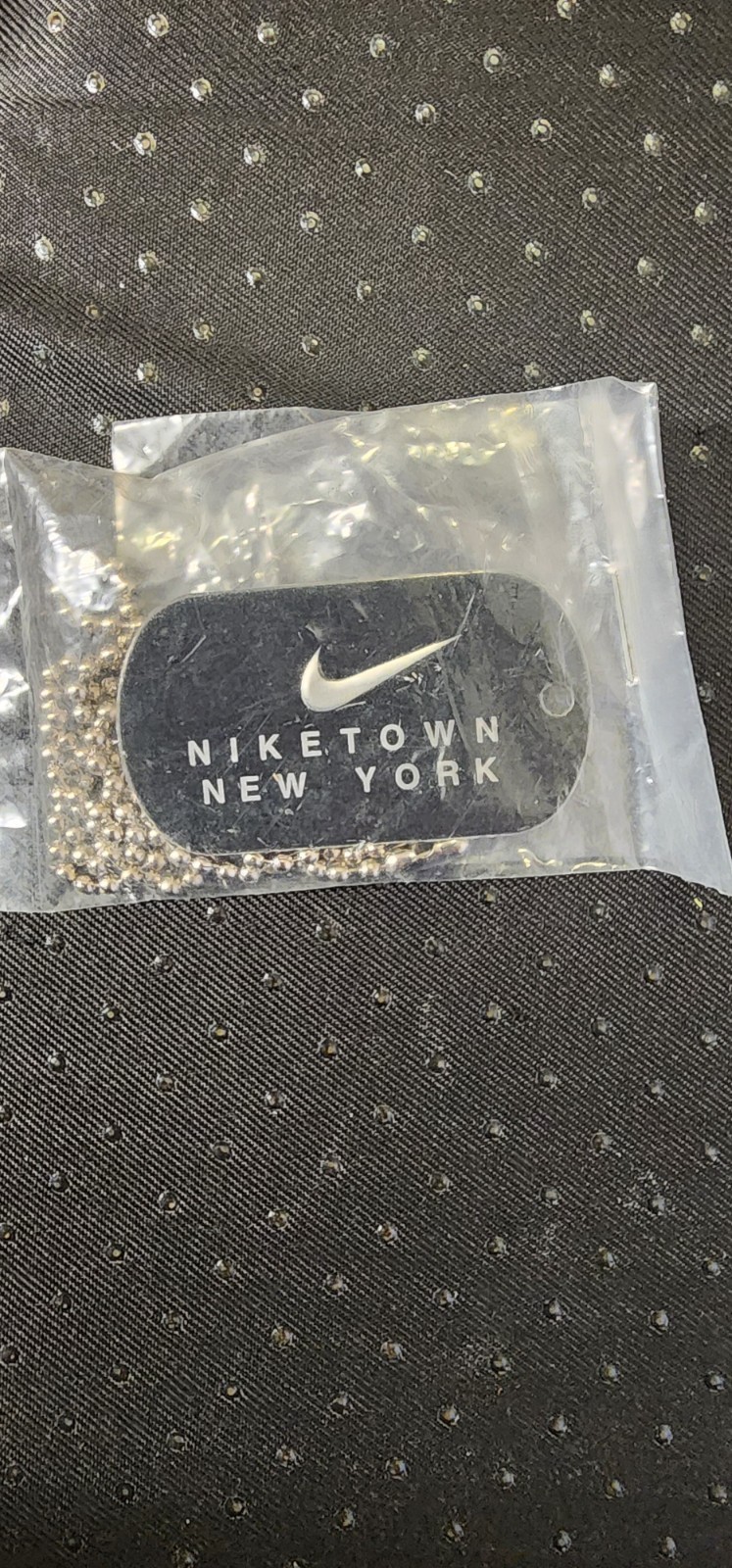 Rare Vintage Niketown New york Dog Tag Rare Vintage Niketown New york Dog Tag