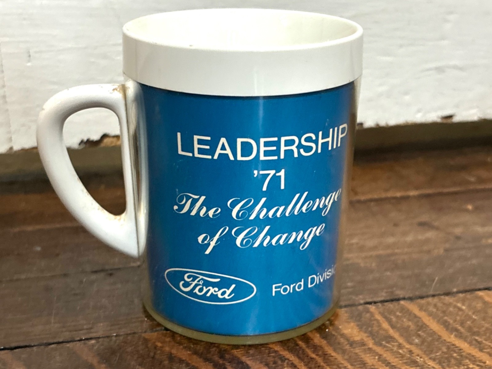 Vtg 1971 Chevrolet chevy bow tie Mug cup dealership Coffee Plastic Mug Challange