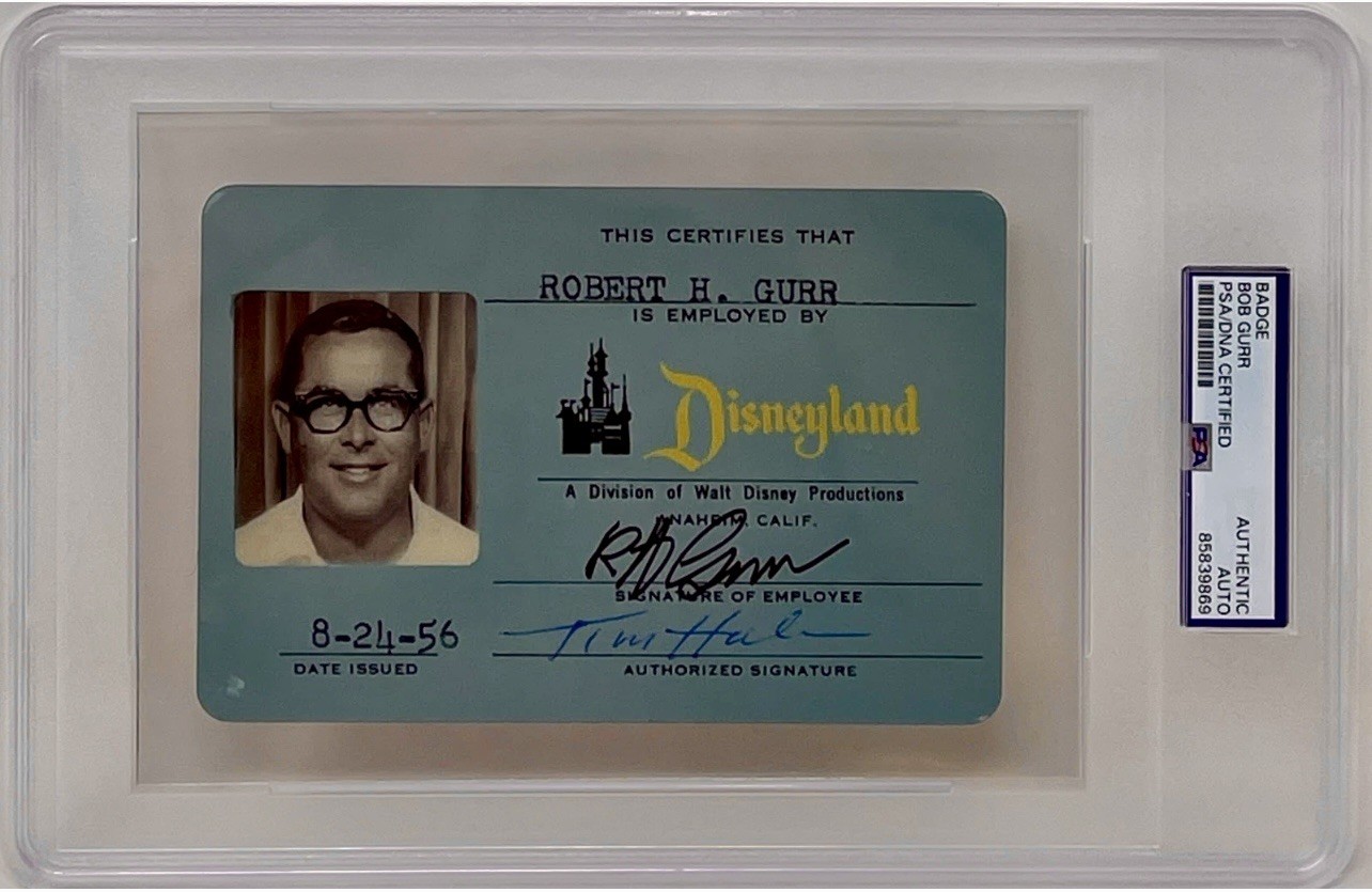 Bob Gurr Signed Disneyland Employee ID Badge Repo Walt Disney Imagineer PSA/DNA Bob Gurr Signed Disneyland Employee ID Badge Repo Walt Disney Imagineer PSA/DNA