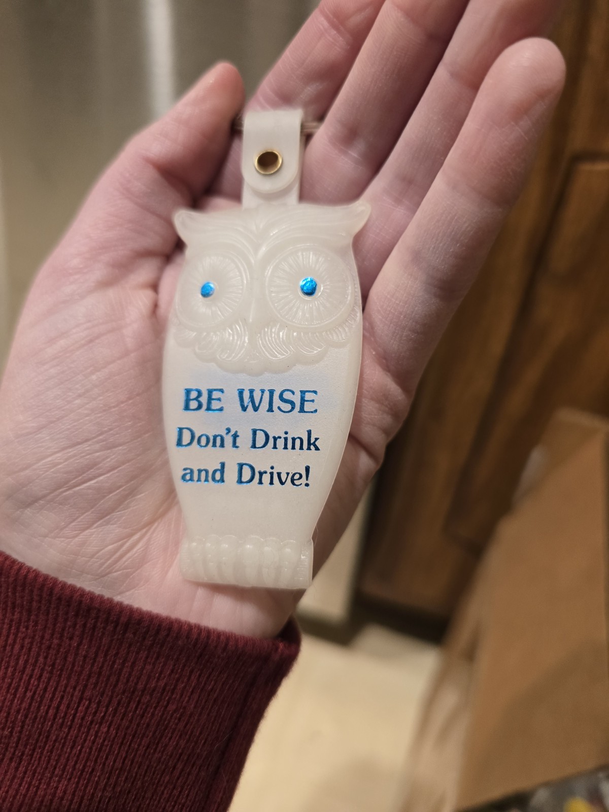 Vintage Community College Aurora Co. Be Wise Dont Drink And Drive Keychain. Vintage Community College Aurora Co. Be Wise Dont Drink And Drive Keychain.
