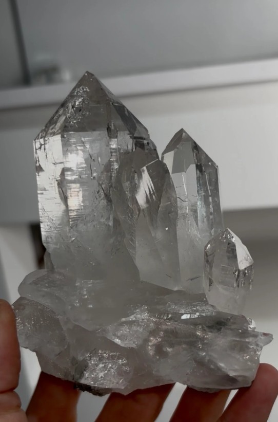 Very High Grade Himalayan Quartz with Exceptional Clarity & Luster Very High Grade Himalayan Quartz with Exceptional Clarity & Luster