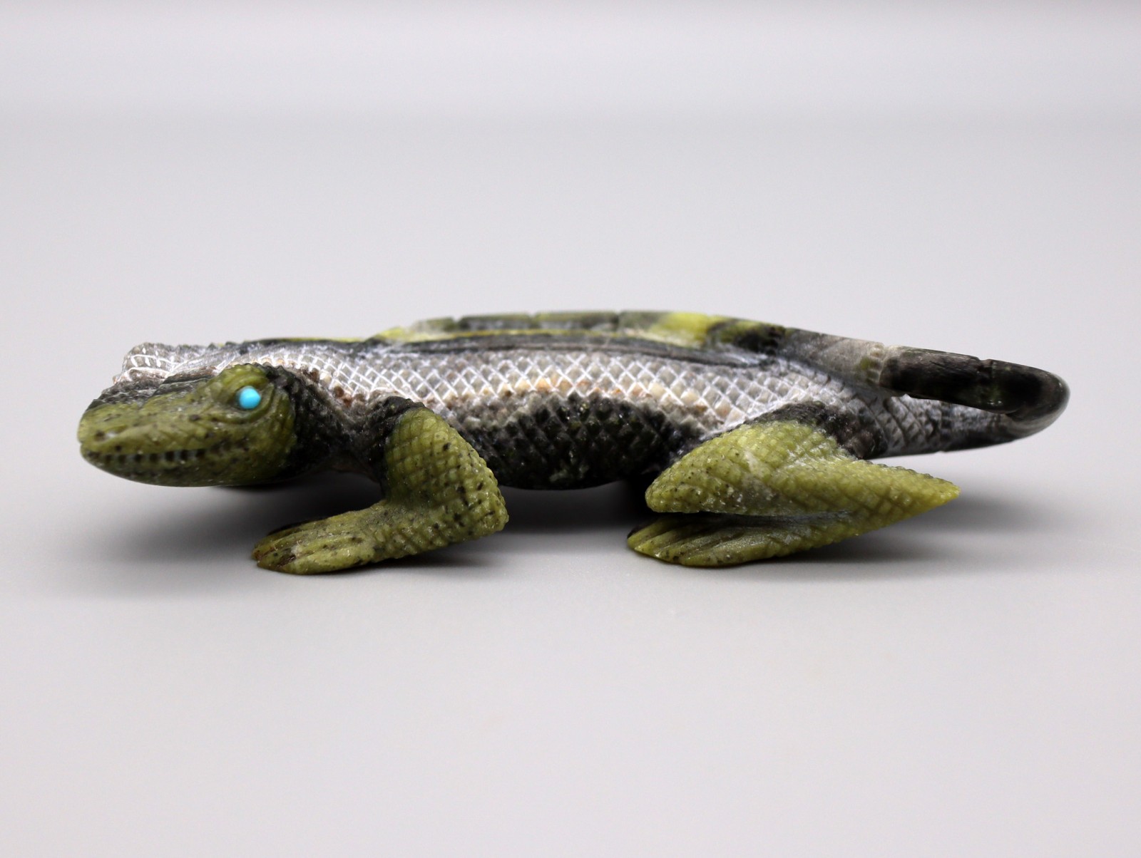 Staley Natewa (d) Serpentine Zuni Lizard Fetish Staley Natewa (d) Serpentine Zuni Lizard Fetish