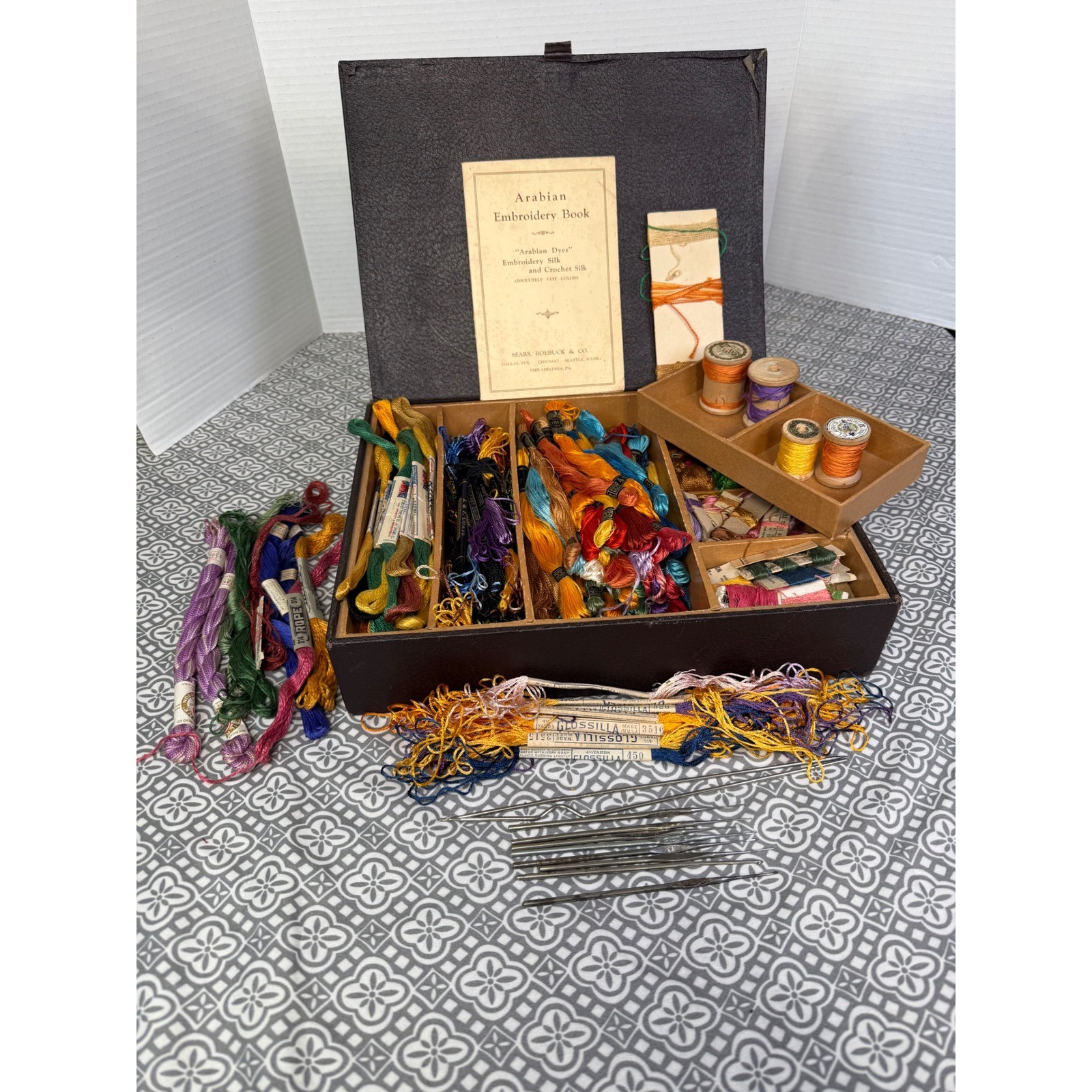 Vintage Sears Roebuck Arabian Embroidery Silk Kit Box Spools & Instruction Book Vintage Sears Roebuck Arabian Embroidery Silk Kit Box Spools & Instruction Book