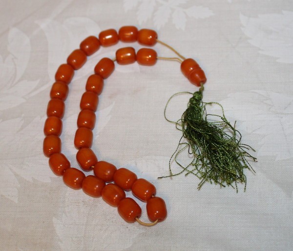 Vintage Egg Yoke Butterscotch Amber PRAYER BEADS 47 Grams Estate Vintage Egg Yoke Butterscotch Amber PRAYER BEADS 47 Grams Estate