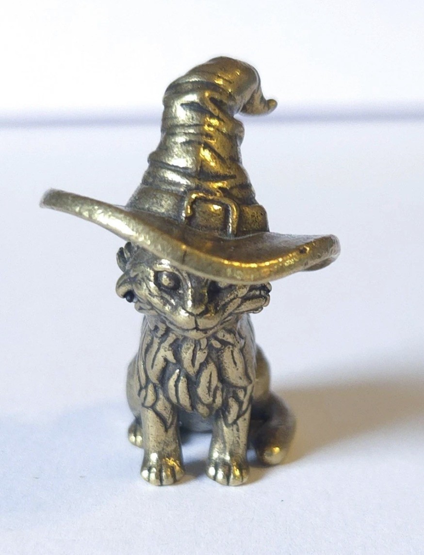 Brass Cat Figurine Wearing Witch Hat Metal Finish Mini Statue Collectible Decor Brass Cat Figurine Wearing Witch Hat Metal Finish Mini Statue Collectible Decor