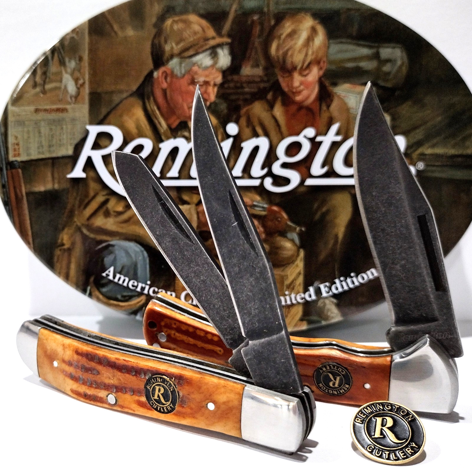 Remington American Classic Tin Jigged Bone Trapper Lockback Pocket Knife Set
