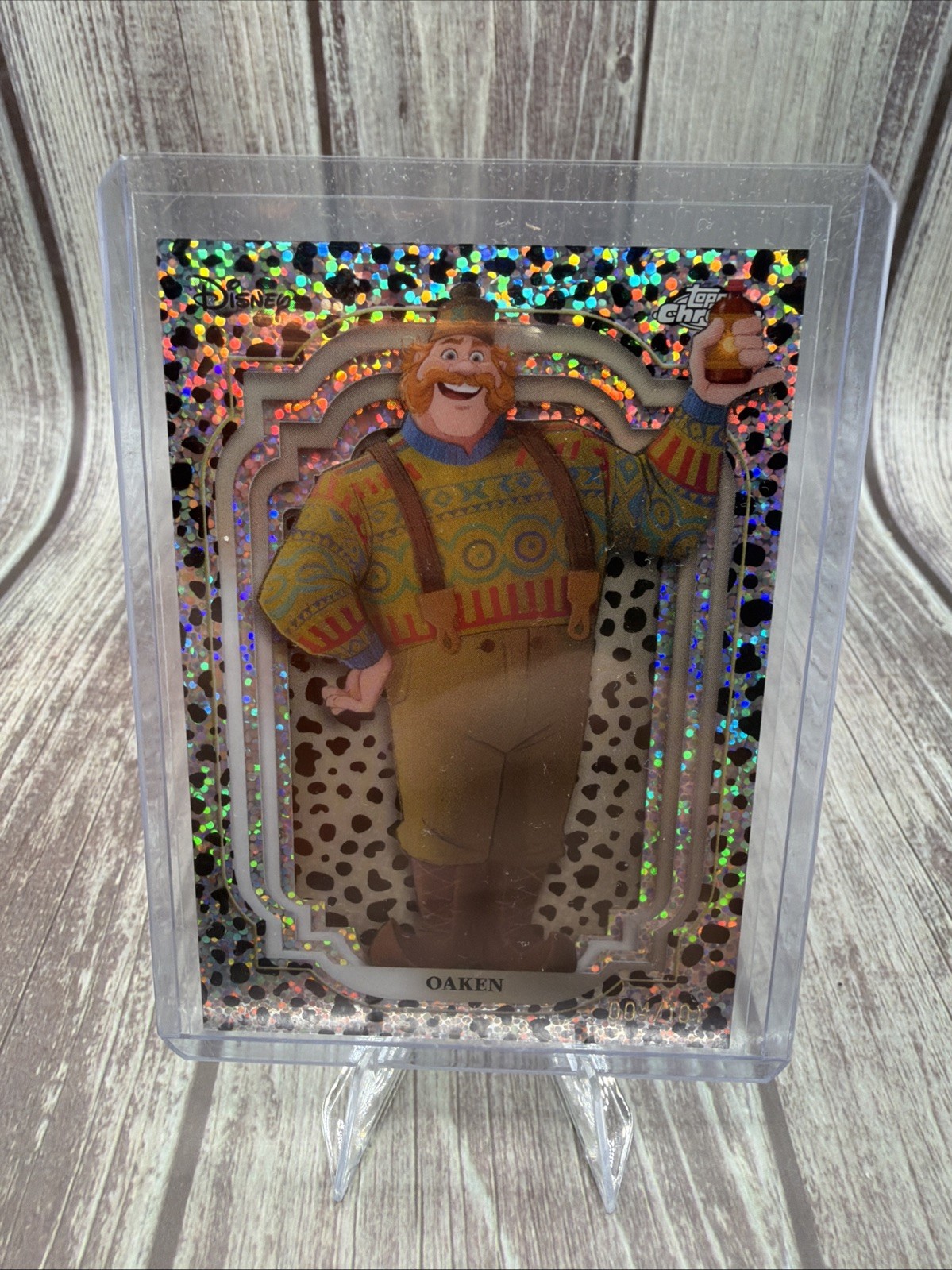 2024 Topps Chrome Disney Oaken Dalmatian Speckle Refractor 4/101 SP Frozen 2024 Topps Chrome Disney Oaken Dalmatian Speckle Refractor 4/101 SP Frozen