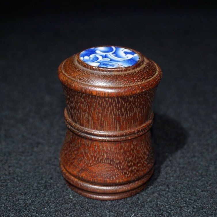 Rosewood Inlaid Porcelain Thumb Ring Box 7.5x5.5cm Portable Retro Rosewood Inlaid Porcelain Thumb Ring Box 7.5x5.5cm Portable Retro