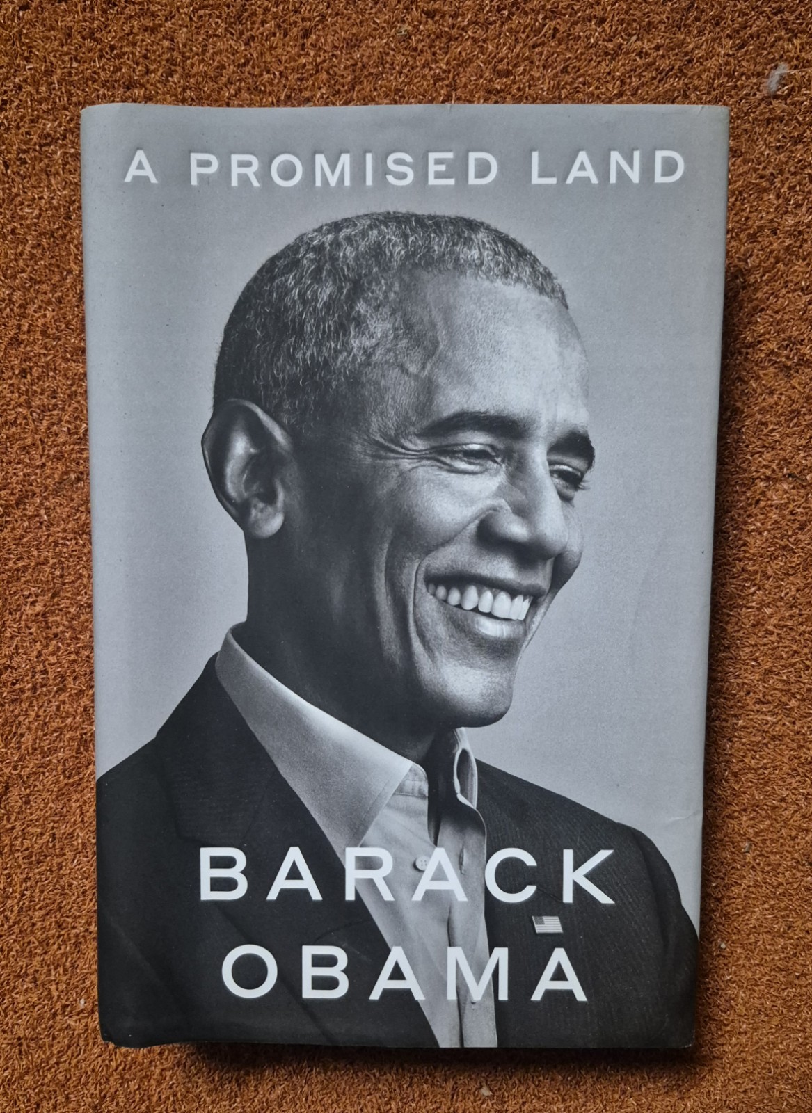 Barack Obama Signed Autographed First Edition ‘A Promised Land\' Hardcover Book Barack Obama Signed Autographed First Edition ‘A Promised Land\' Hardcover Book