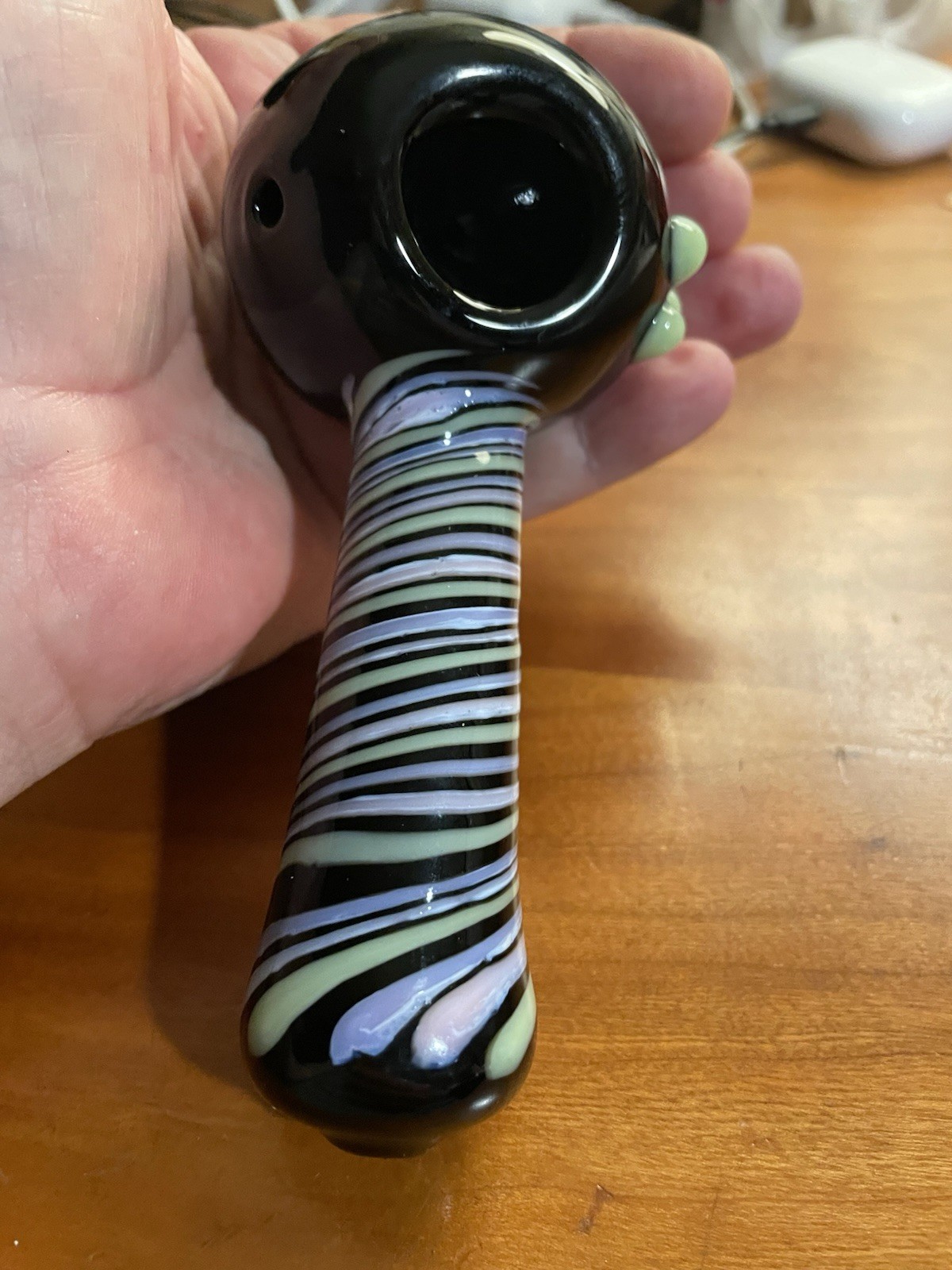 Beautiful Hand Blown Glass Spoon Pipe/American Made/For Tobacco Use Only Beautiful Hand Blown Glass Spoon Pipe/American Made/For Tobacco Use Only