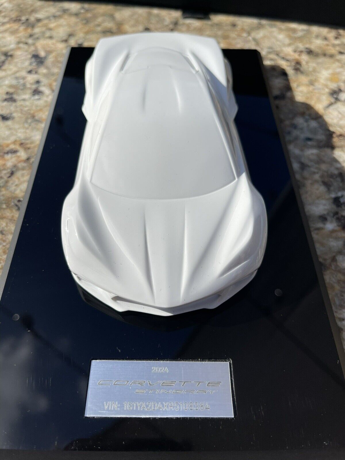CORVETTE STINGRAY 2024 C8 OEM Speed Shape Model Owner's Gift with VIN, White
