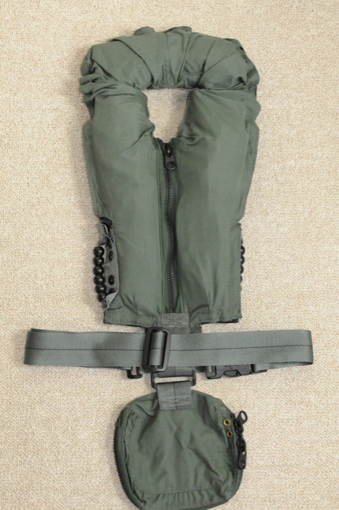LPU-32/P US Navy Military Survival Life Preserver c LPU-32/P US Navy Military Survival Life Preserver c
