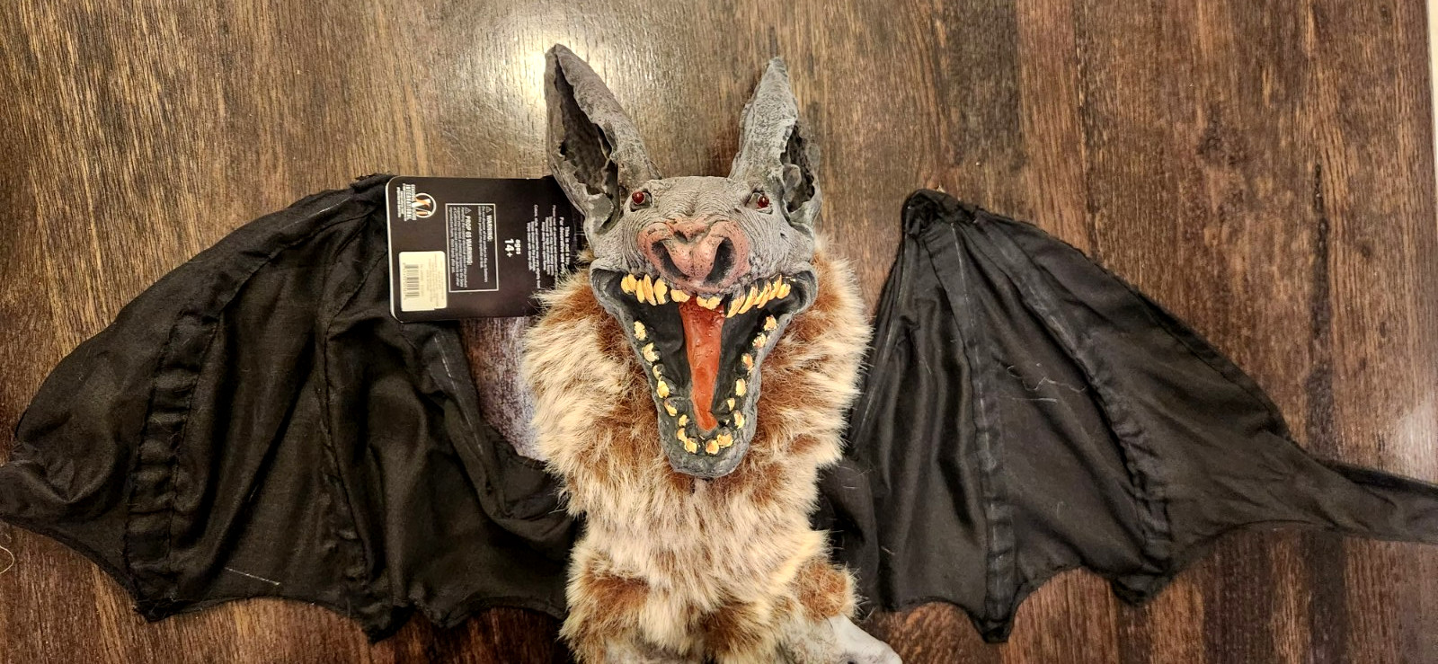 Halloween Monstrous 3 FT Bat Hanging Prop Lighted Red Eyes NWT from Nightmare Co Halloween Monstrous 3 FT Bat Hanging Prop Lighted Red Eyes NWT from Nightmare Co