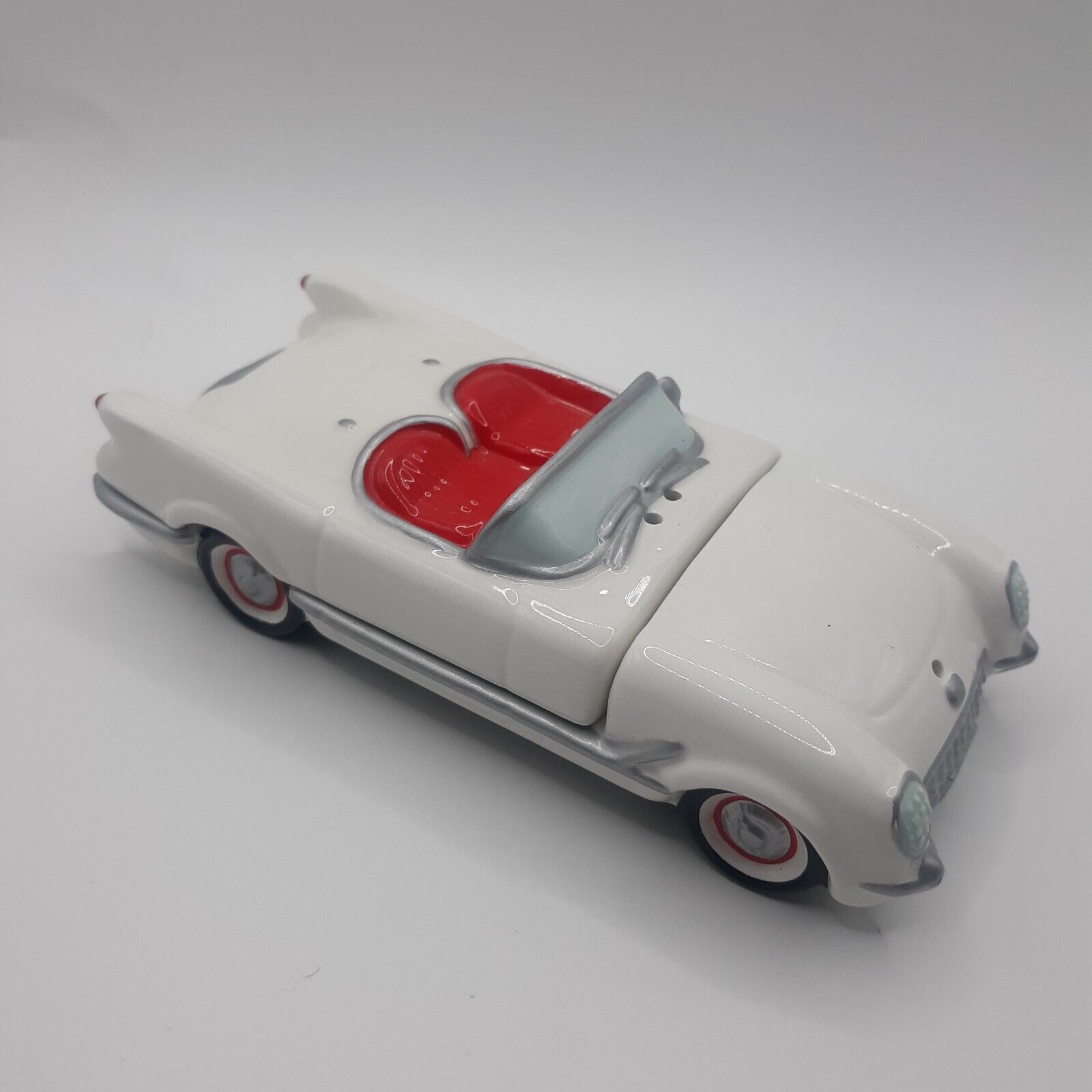 Salt & Pepper Shakers America's Favorite 1953 Chevy Corvette Novelty Car Enesco