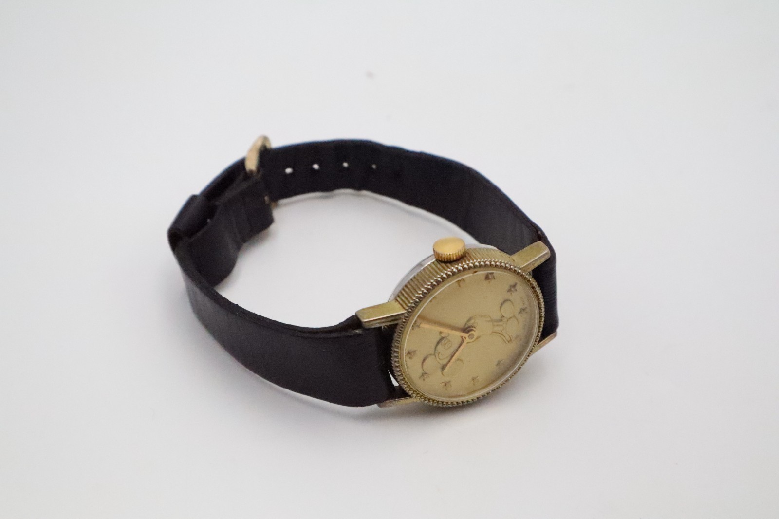 Vintage 1970s Bradley Mickey Mouse Watch Swiss Made Walt Disney Productions 023 Vintage 1970s Bradley Mickey Mouse Watch Swiss Made Walt Disney Productions 023