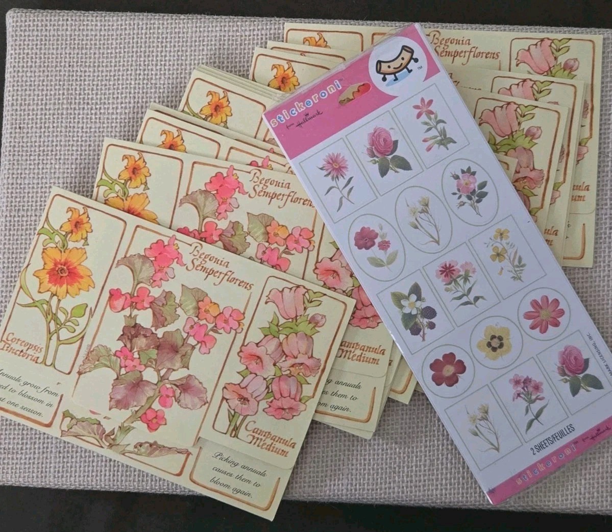 Lot 14 Vintage Hallmark Botanical Garden Tri-fold Cards Dotty 1970s Vtg Stickers