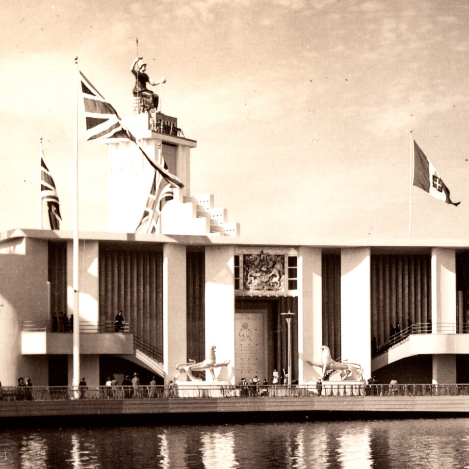 Vintage 1939 RPPC British Pavillion On Lagoon Of Nations Postcard NYWF Vintage 1939 RPPC British Pavillion On Lagoon Of Nations Postcard NYWF